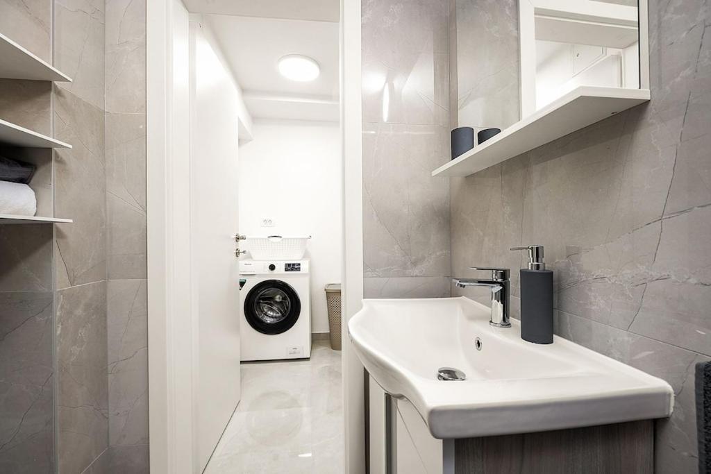 Apartment Olive Garden Near Pula 3 Km From Center And Only 4 Km From The Beach For 4 Persons Extérieur photo