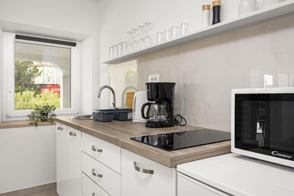Apartment Olive Garden Near Pula 3 Km From Center And Only 4 Km From The Beach For 4 Persons Extérieur photo